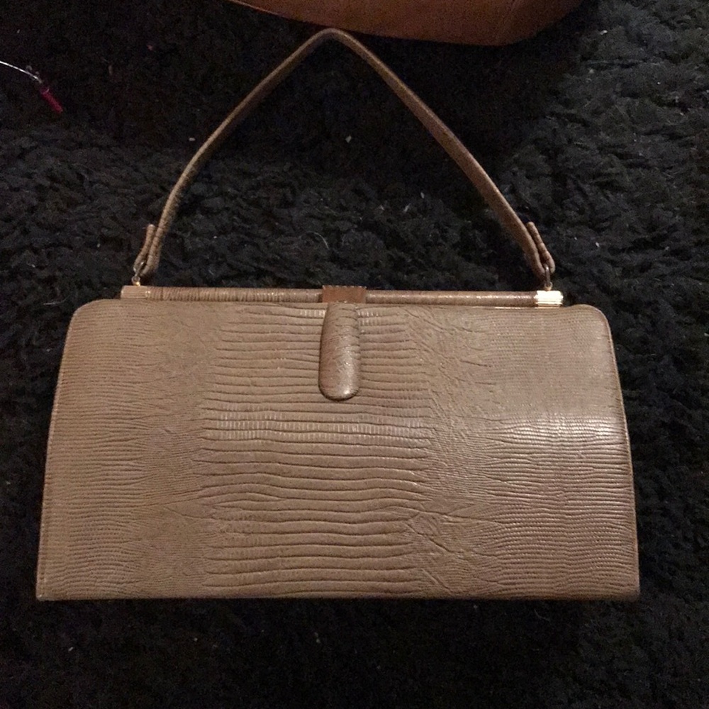 Vintage triangle New York bag